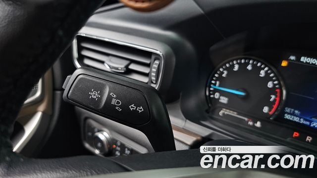 Ford Explorer 2021 — photo 33
