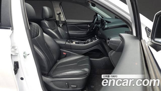 Hyundai Santafe 2021 — photo 17