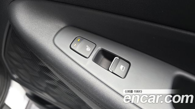 Hyundai Santafe 2021 — photo 25