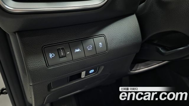 Hyundai Santafe 2021 — photo 27