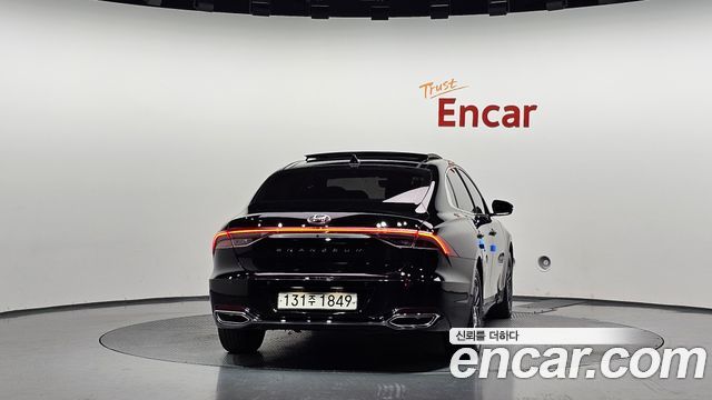 Hyundai Grandeur 2023 — photo 4