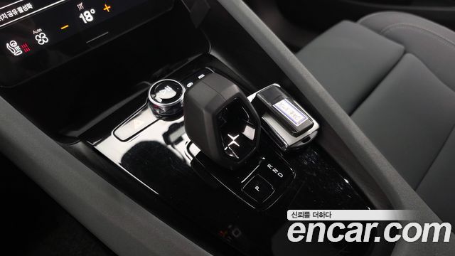 Polestar Polestar 2 2023 — photo 9