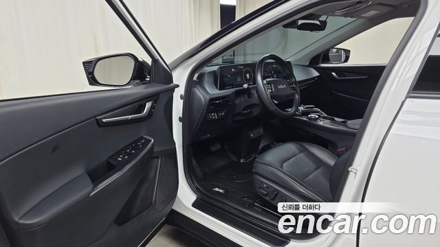 Kia EV6 2022 — photo 13