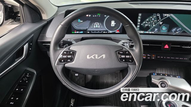 Kia EV6 2022 — photo 20