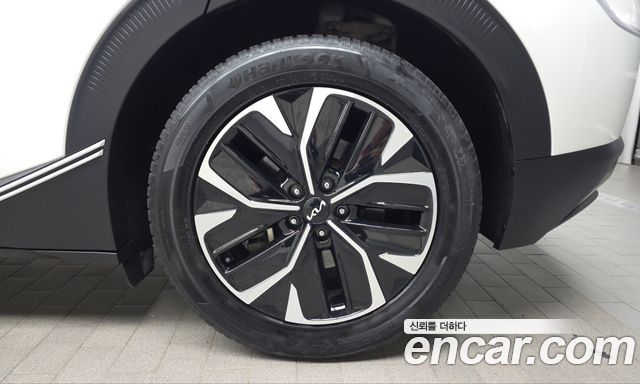 Kia EV6 2022 — photo 7