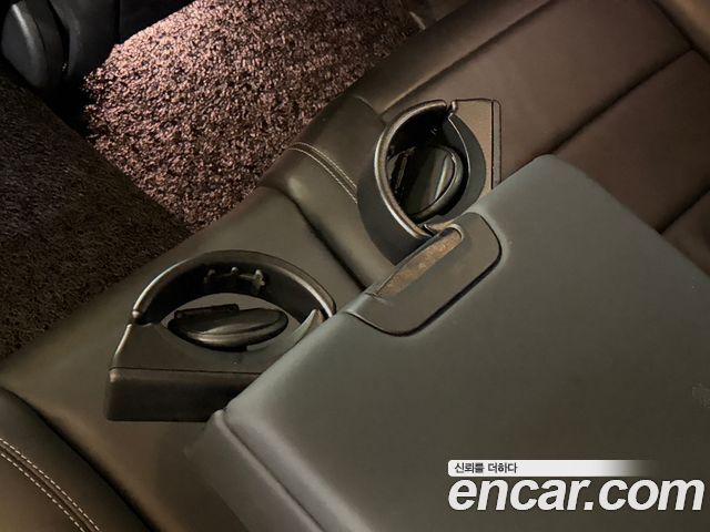 Mercedes-Benz E-Class 2021 — photo 17