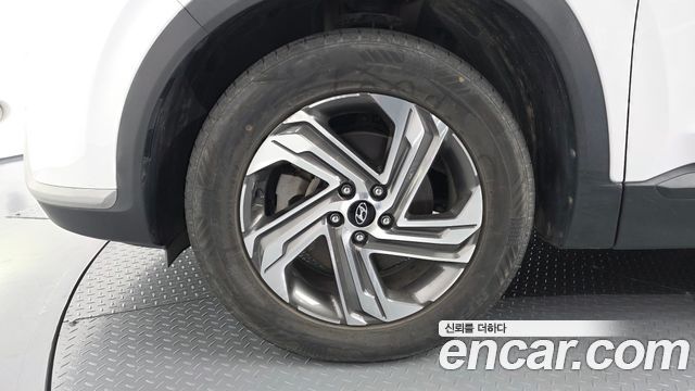 Hyundai Santafe 2021 — photo 5