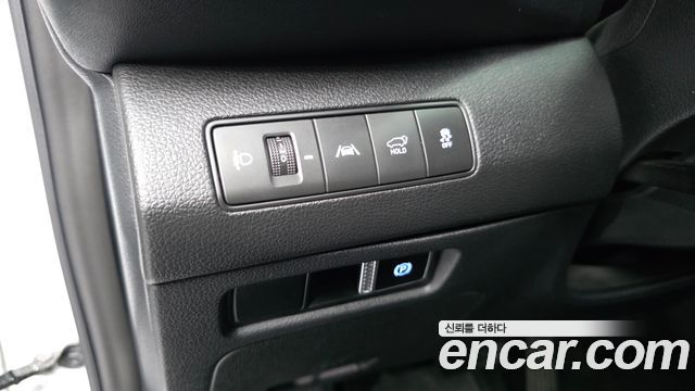 Hyundai Santafe 2021 — photo 23
