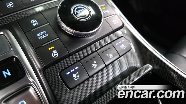Hyundai Santafe 2021 — photo 24