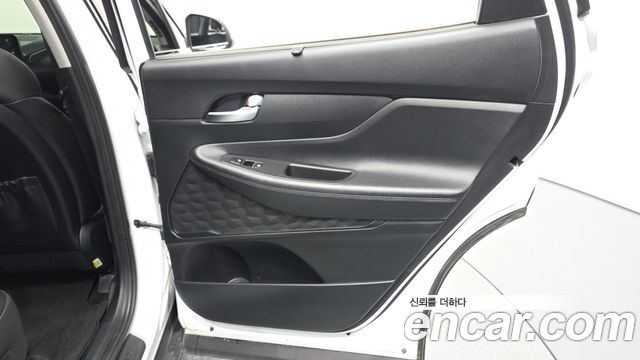 Hyundai Santafe 2021 — photo 15