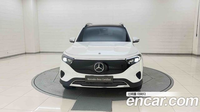 Mercedes-Benz EQB 2026 — photo 7