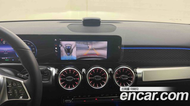 Mercedes-Benz EQB 2026 — photo 14