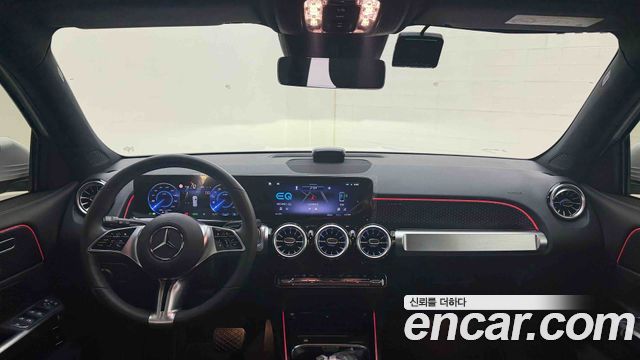 Mercedes-Benz EQB 2026 — photo 15