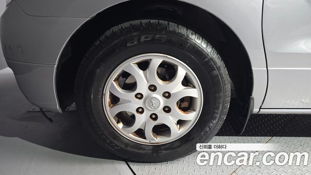 Hyundai Starex 2013 — photo 5