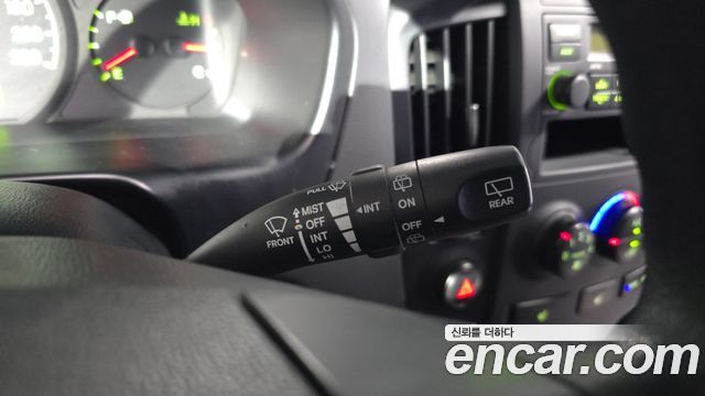 Hyundai Starex 2013 — photo 26