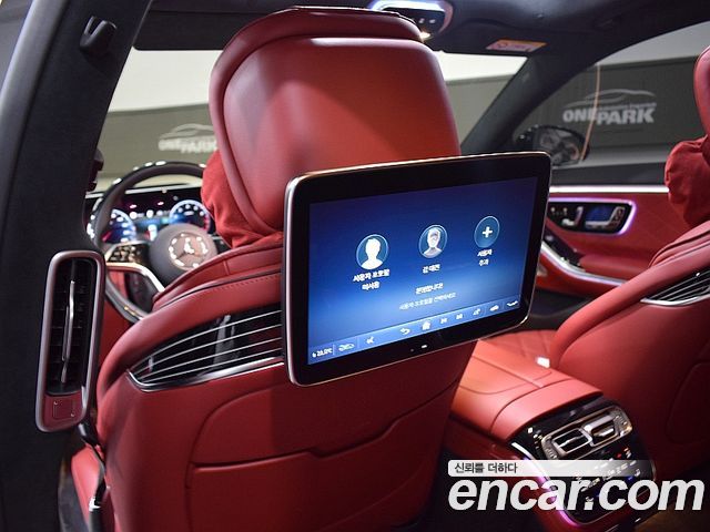 Mercedes-Benz S-Class 2025 — photo 10