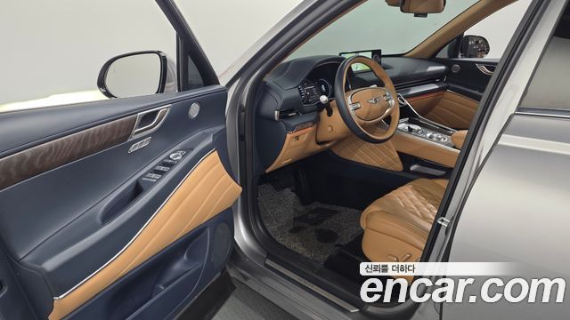 Genesis GV80 2023 — photo 13
