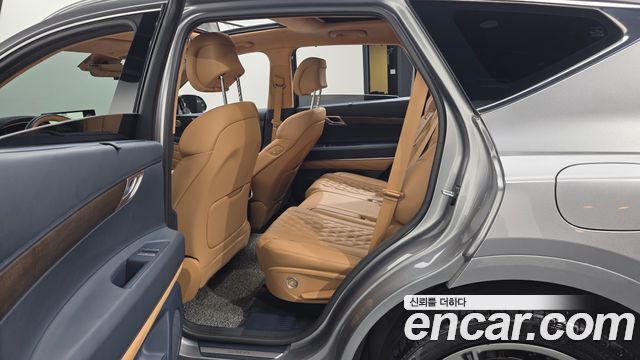 Genesis GV80 2023 — photo 17