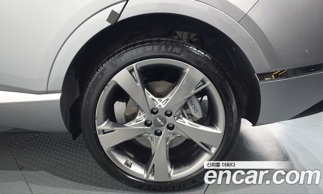 Genesis GV80 2023 — photo 7