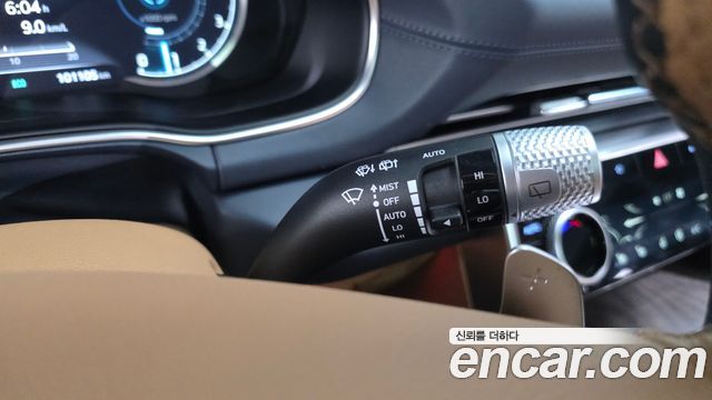 Genesis GV80 2023 — photo 27