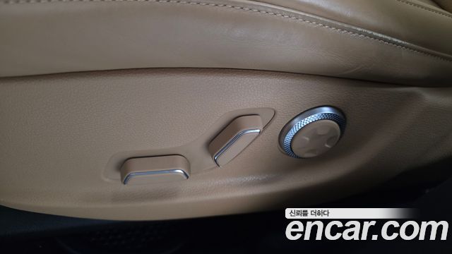 Genesis GV80 2023 — photo 31