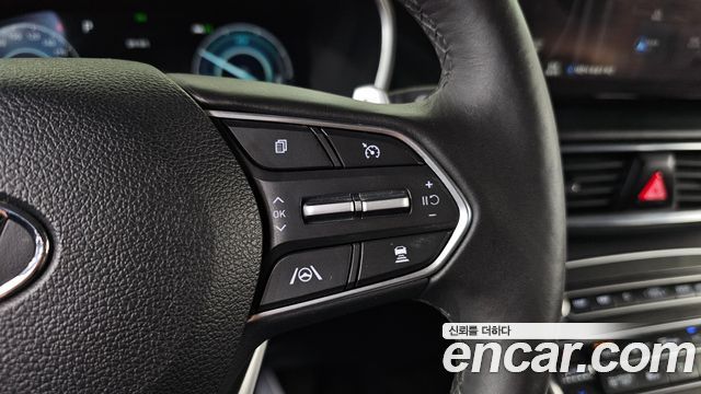 Hyundai Santafe 2022 — photo 23