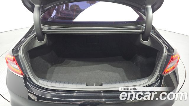 Hyundai Grandeur 2017 — photo 20