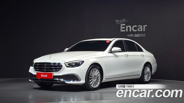 Mercedes-Benz E-Class 2021 — photo 1