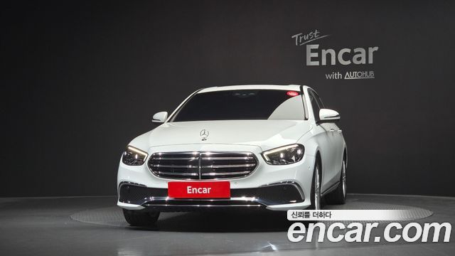 Mercedes-Benz E-Class 2021 — photo 3
