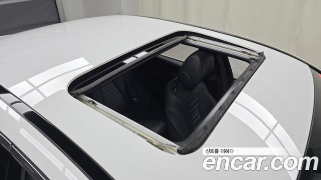 Mercedes-Benz E-Class 2021 — photo 25