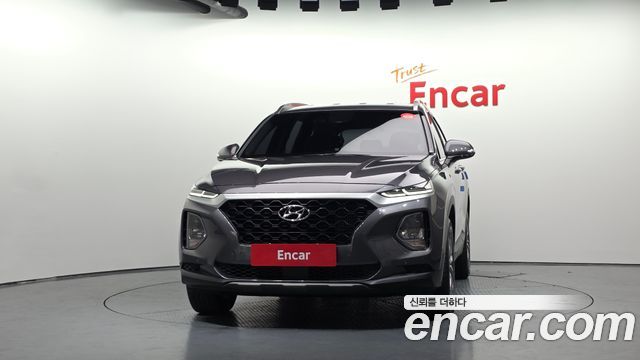 Hyundai Santafe 2019 — photo 3