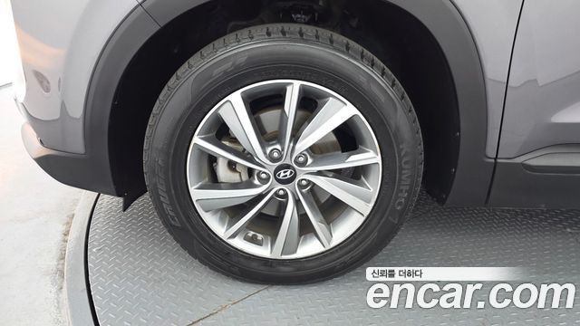 Hyundai Santafe 2019 — photo 5