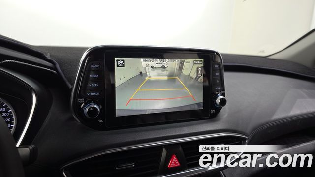 Hyundai Santafe 2019 — photo 14