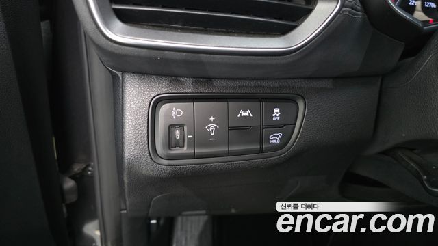 Hyundai Santafe 2019 — photo 16