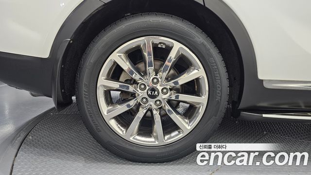 Kia Sorento 2017 — photo 5