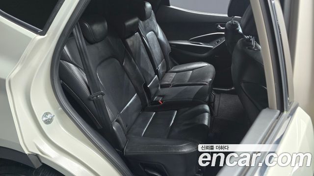 Hyundai Santafe 2013 — photo 11