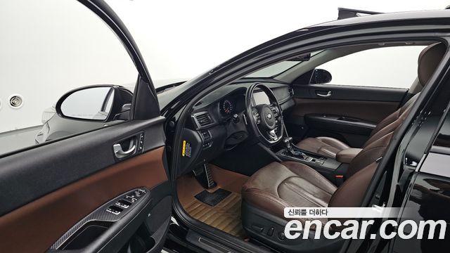 Kia K5 2016 — photo 13