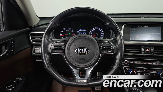 Kia K5 2016 — photo 19
