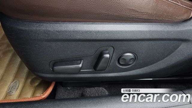 Kia K5 2016 — photo 29