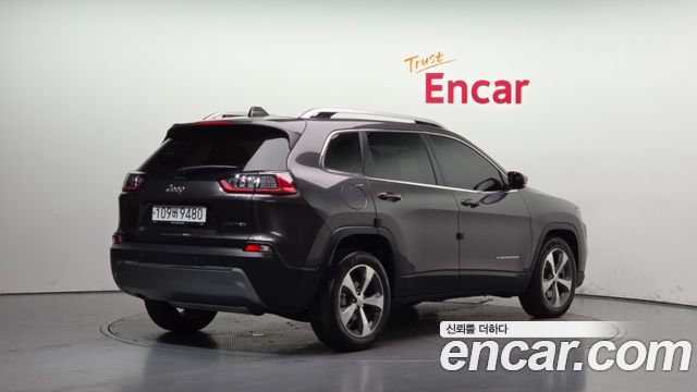 Jeep Cherokee 2020 — photo 2