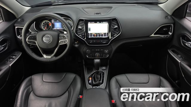 Jeep Cherokee 2020 — photo 10
