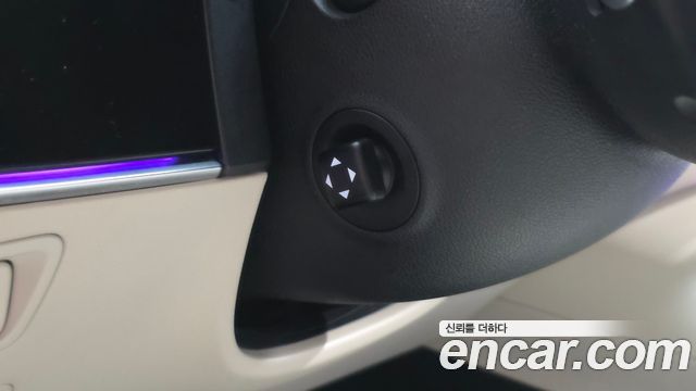 Genesis GV70 2021 — photo 21