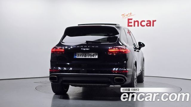 Porsche Cayenne 2017 — photo 4