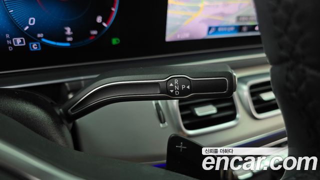 Mercedes-Benz GLE-Class 2019 — photo 12