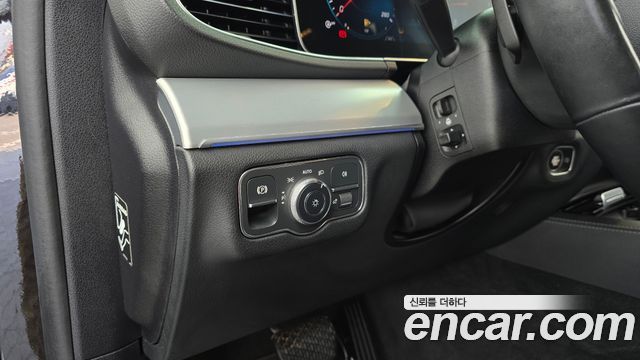 Mercedes-Benz GLE-Class 2019 — photo 23