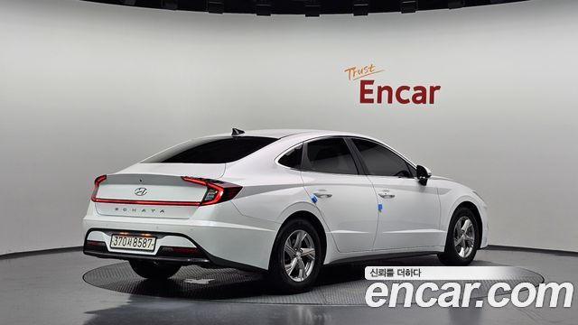 Hyundai Sonata 2022 — photo 2
