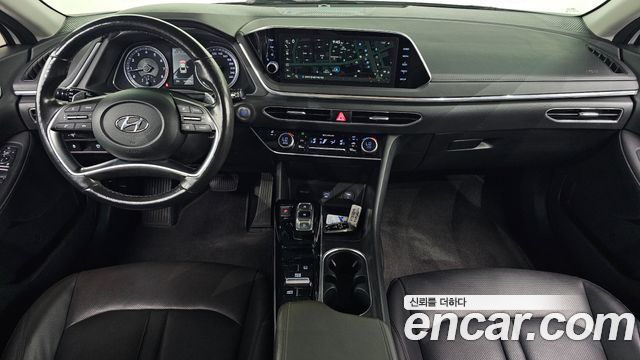 Hyundai Sonata 2022 — photo 10