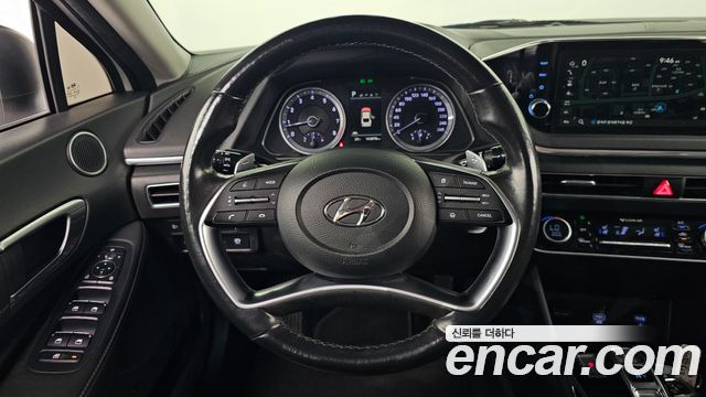 Hyundai Sonata 2022 — photo 19