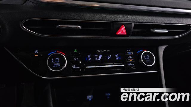 Hyundai Sonata 2022 — photo 24