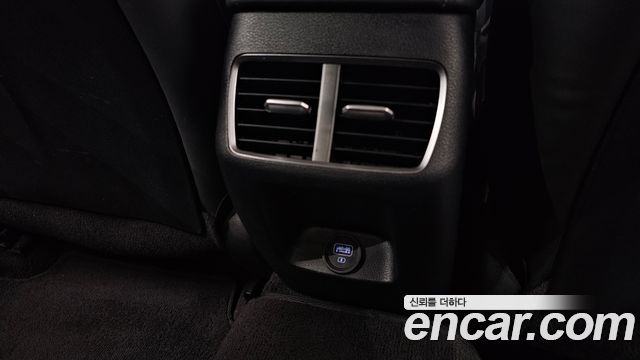 Hyundai Sonata 2022 — photo 25